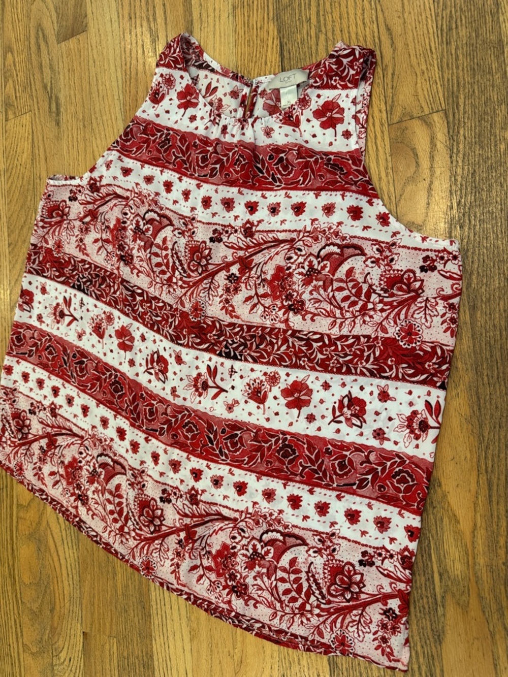 LOFT Outlet Red and White Floral Tank Top Size:XL - Picture 6 of 9